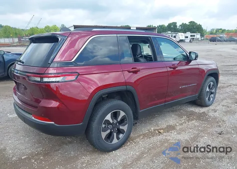 2023 Jeep Grand Cherokee 4Xe из США, поврежденный, VIN 1C4RJYB60PC649357